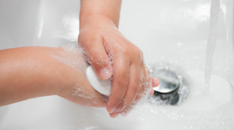 lavarse manos niños